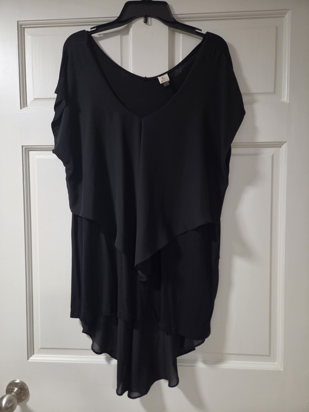 Women's Black Layered V-Neck Tunic Top